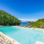 Villa Yialos By Astrakeri